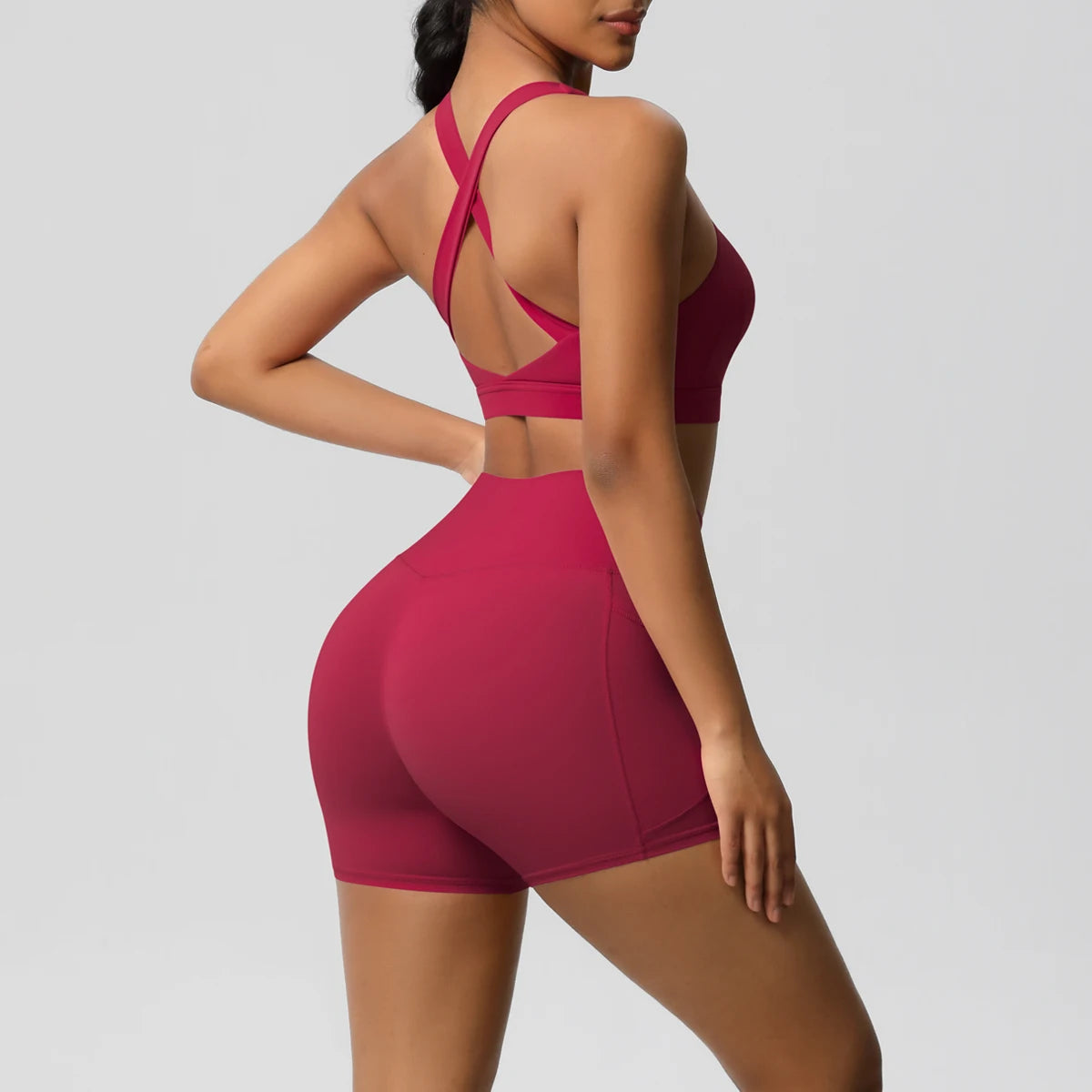 Ensemble de sport ZayaFit – Short taille haute & brassière croisée